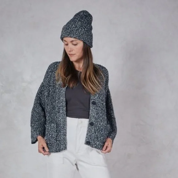 Esby Ashley Cardigan - Picture 10 of 12